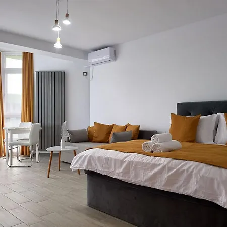 Sunrise King N Pool *