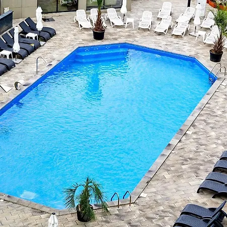 Sunrise King N Pool Apartment Navodari